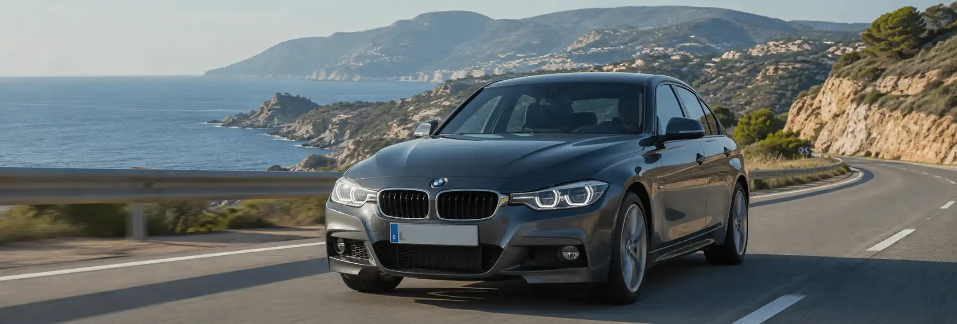 Alemania 1 Vehículo alemán BMW circulando por carretera costera española matricular coche extranjero alemania